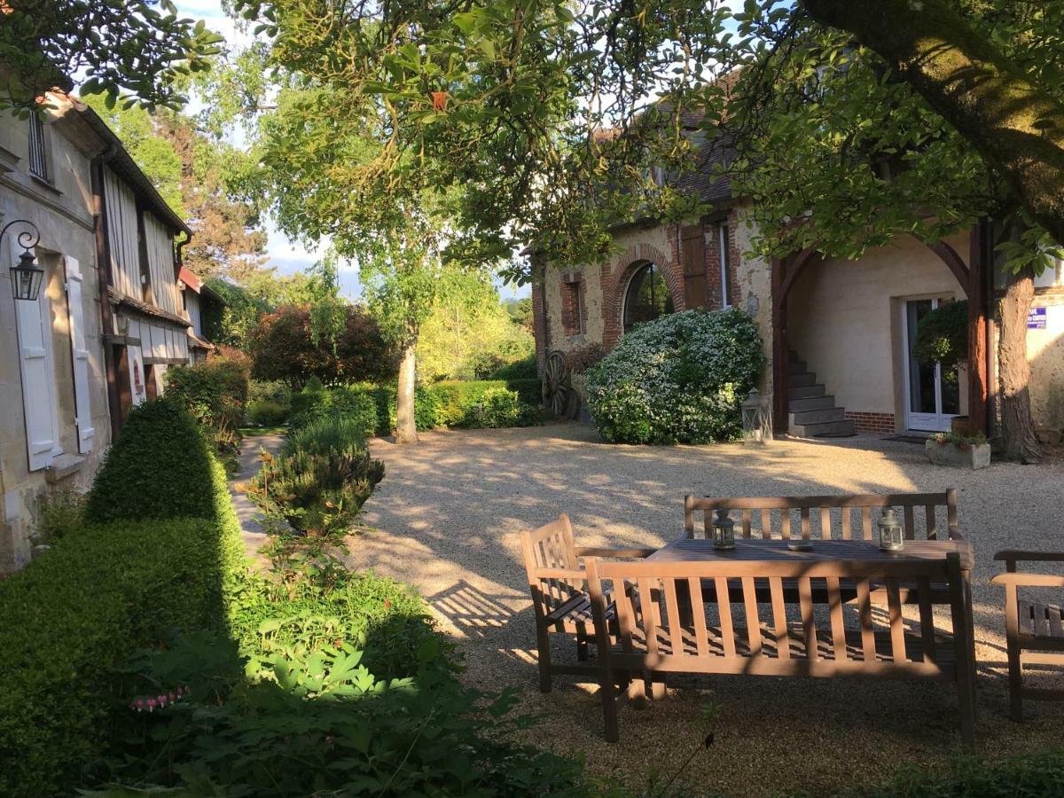 Le Puits D'Angle Bed & Breakfast Thibivillers Ngoại thất bức ảnh