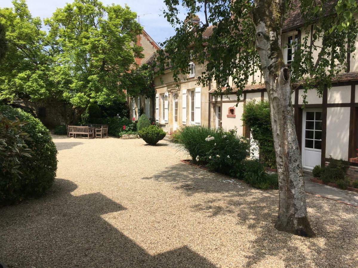 Le Puits D'Angle Bed & Breakfast Thibivillers Ngoại thất bức ảnh